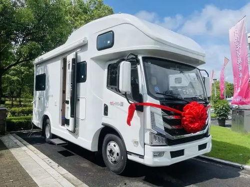 复旦大学附近网红房车,移动生活新潮流