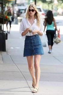 牛仔短裙明星搭配,时尚与个性的完美融合