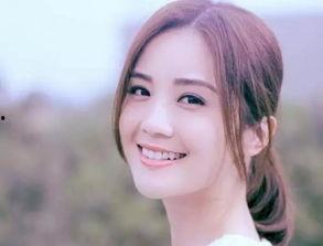 圆脸尖下巴的明星,颜值与气质并存的风云人物